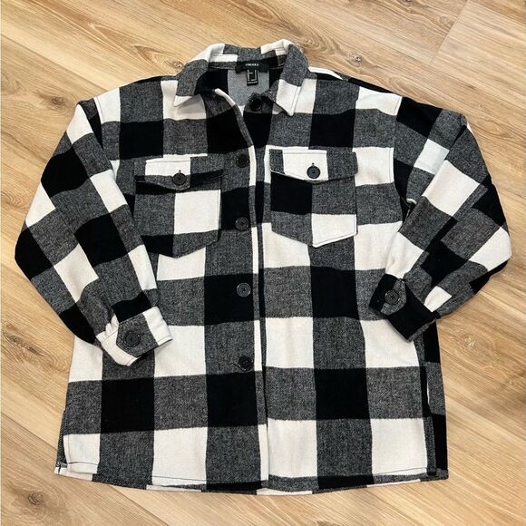 Forever 21 Plaid Black and White Top-Shacket Size Small - Picture 1 of 7